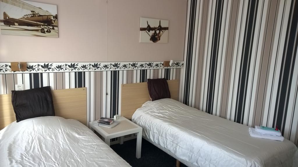 Hotel Noordzee Hoek van Holland Quarto foto
