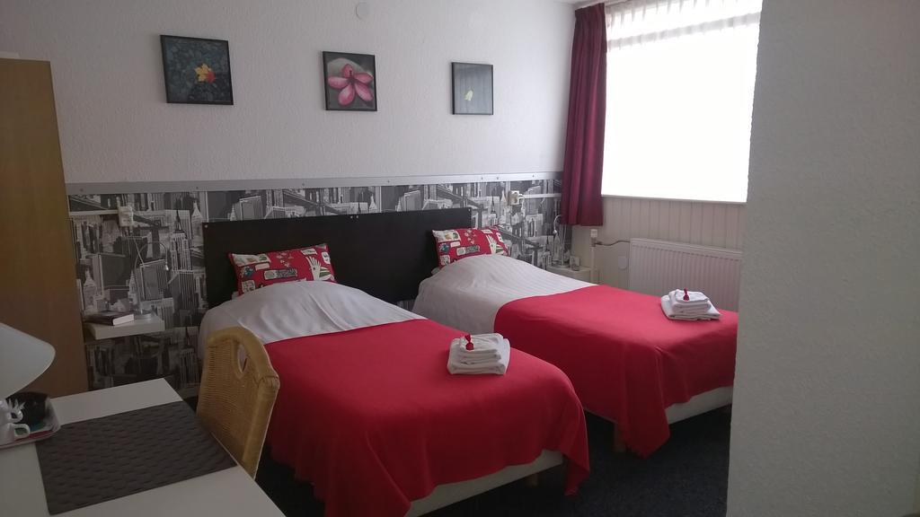 Hotel Noordzee Hoek van Holland Quarto foto